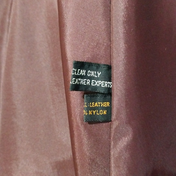 Vintage Leather jacket - Picture 6 of 8